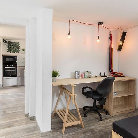 Apartments Rok Любляна Екстериор снимка