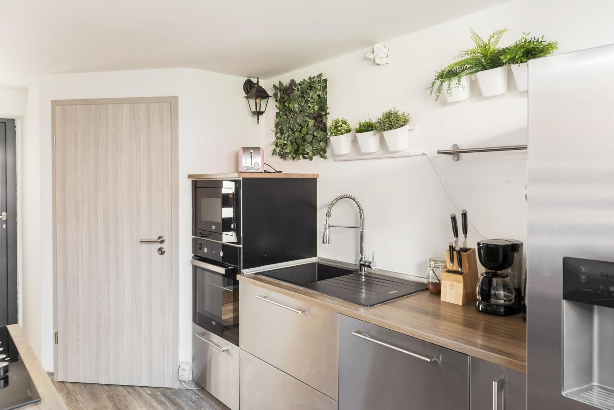 Apartments Rok Любляна Екстериор снимка