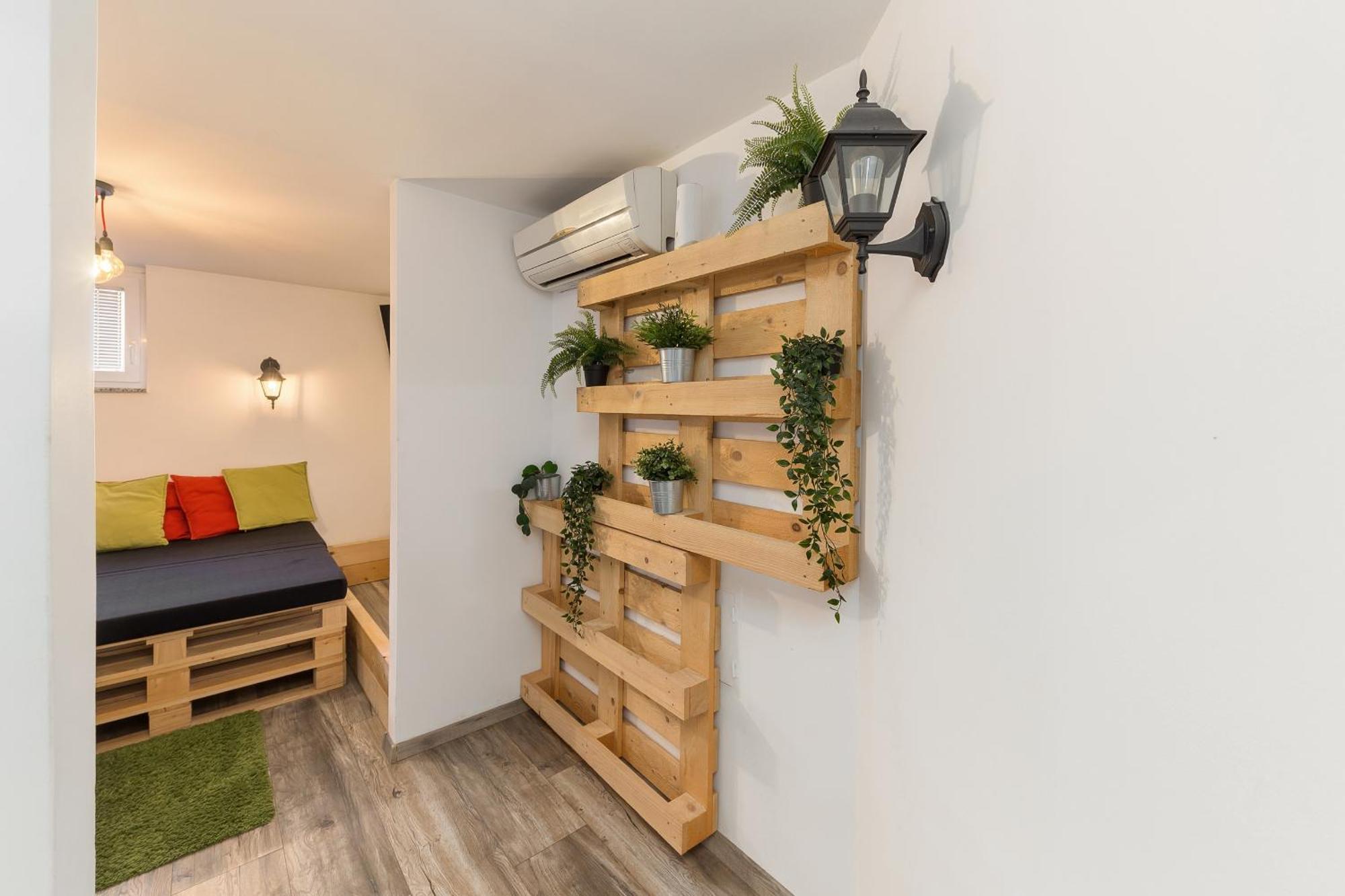 Apartments Rok Любляна Екстериор снимка